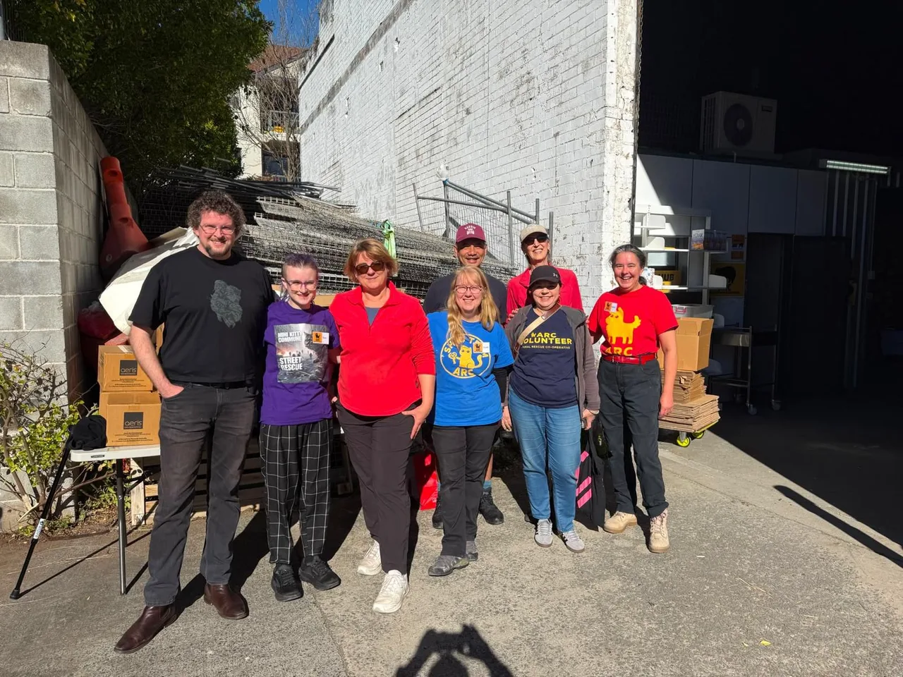 Volunteers at the ARC Leichhardt hub
